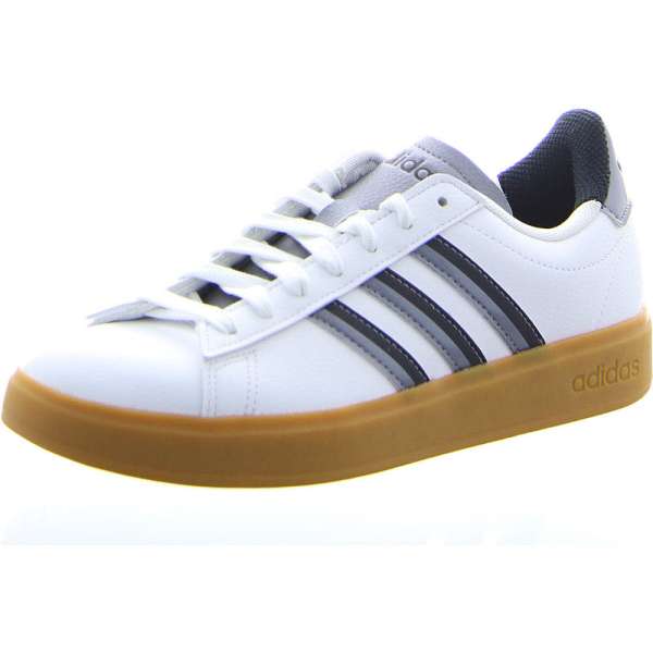 GRAND COURT 2.0 - Bild 1